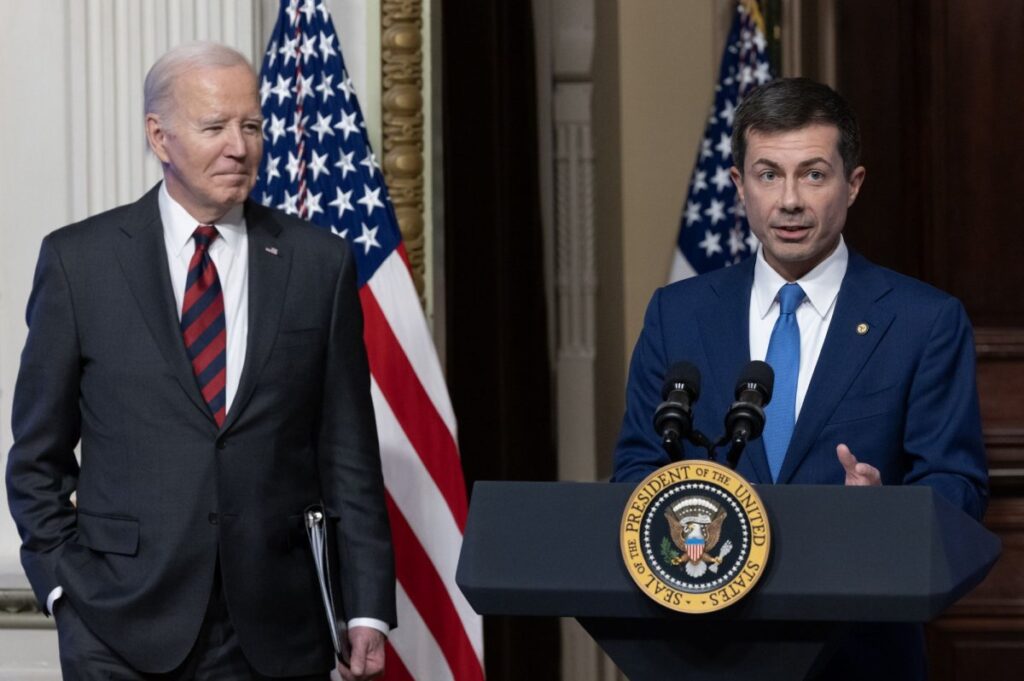 Biden-White-House-supply-chain-council-with-aim-to-reduce-inflation