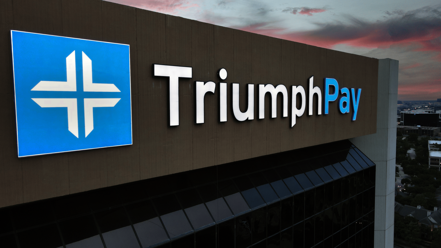 TriumphPay-Signage